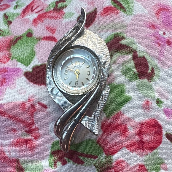 Vintage Enzo jewelry Elegant necklace watch main image 8